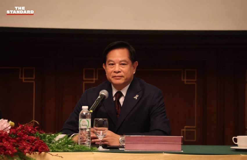 ตัวแทนพรรคการเมืองไทยร่วมงานเสวนาฉลองครบรอบพรรคคอมมิวนิสต์จีนและสัมพันธ์ไทย-จีน โดยมีเอกอัครราชทูตจีนประจำประเทศไทยร่วมด้วย 3