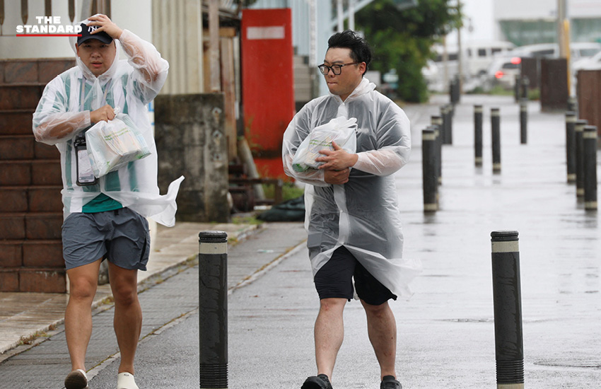 ประชาชนในไต้หวันกำลังเตรียมรับมือพายุไต้ฝุ่นบาหวี่ 4