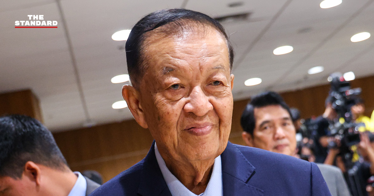 วันมูหะมัดนอร์ มะทา ประธานที่ปรึกษานายกรัฐมนตรี ให้สัมภาษณ์สื่อมวลชน