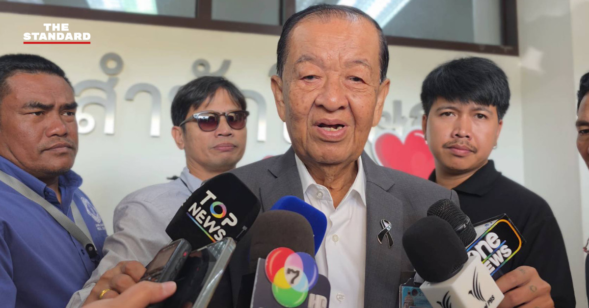 วันมูหะมัดนอร์ มะทา ประธานที่ปรึกษานายกรัฐมนตรี ให้สัมภาษณ์สื่อมวลชน