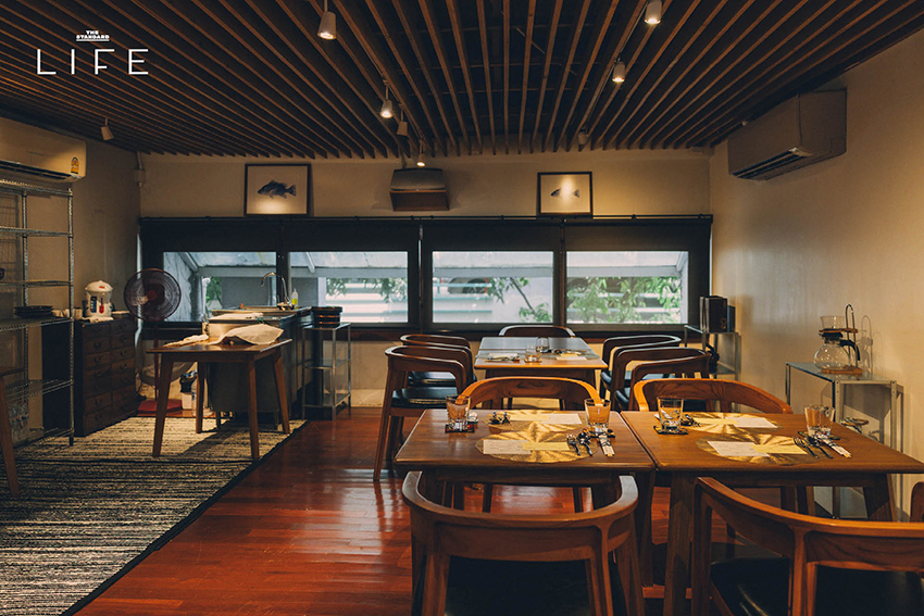 ภาพบรรยากาศร้าน Yamu ร้านอาหารญี่ปุ่นสไตล์โยโชคุที่อบอุ่นและเป็นกันเอง 2