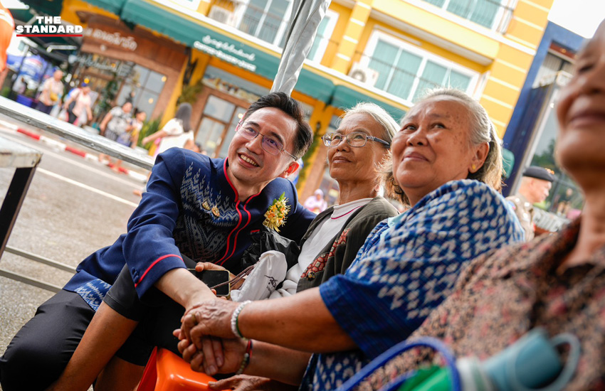 ยศชนัน สวมชุดศรีโคตรบูร ร่วมพิธีบวงสรวงพญาศรีสัตตนาคราช ที่นครพนม 2