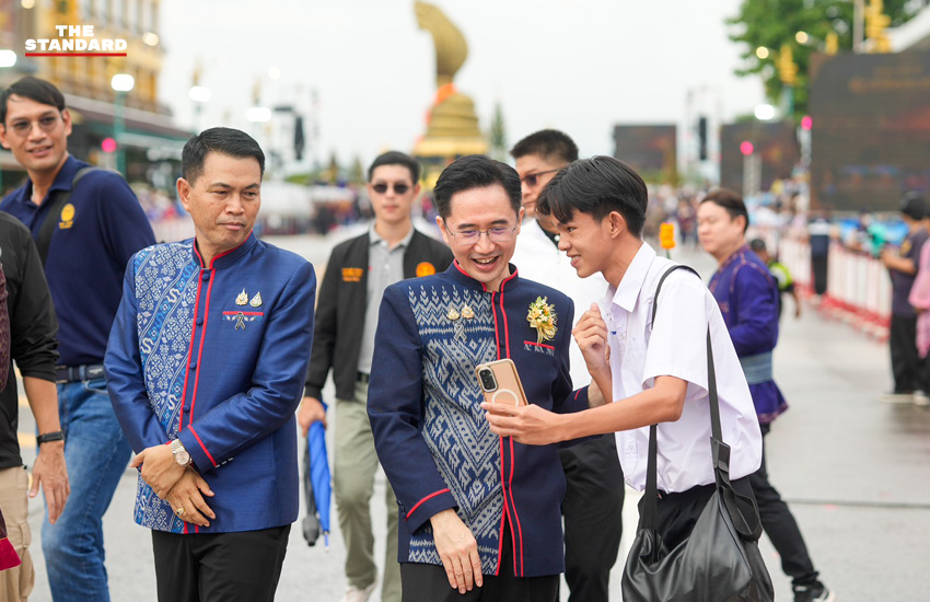 ยศชนัน สวมชุดศรีโคตรบูร ร่วมพิธีบวงสรวงพญาศรีสัตตนาคราช ที่นครพนม 5
