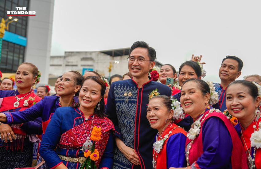 ยศชนัน สวมชุดศรีโคตรบูร ร่วมพิธีบวงสรวงพญาศรีสัตตนาคราช ที่นครพนม 6