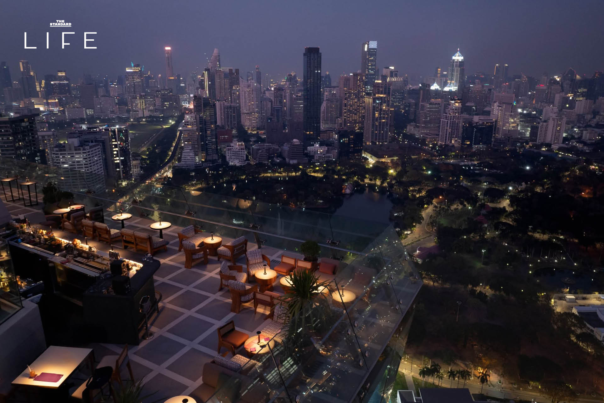 12 Terrace Bar & Restaurant ทั่วกรุงเทพฯ ชวนทิ้งตัวรับลมในวันอากาศดี 2