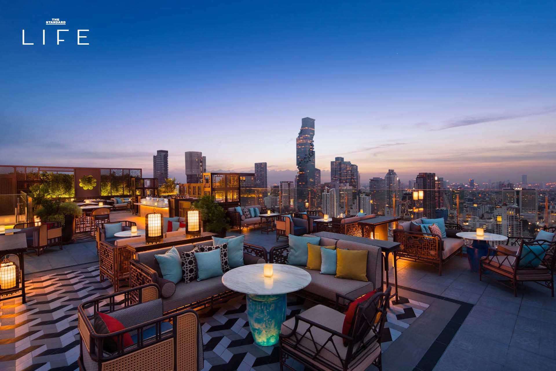 12 Terrace Bar & Restaurant ทั่วกรุงเทพฯ ชวนทิ้งตัวรับลมในวันอากาศดี 9