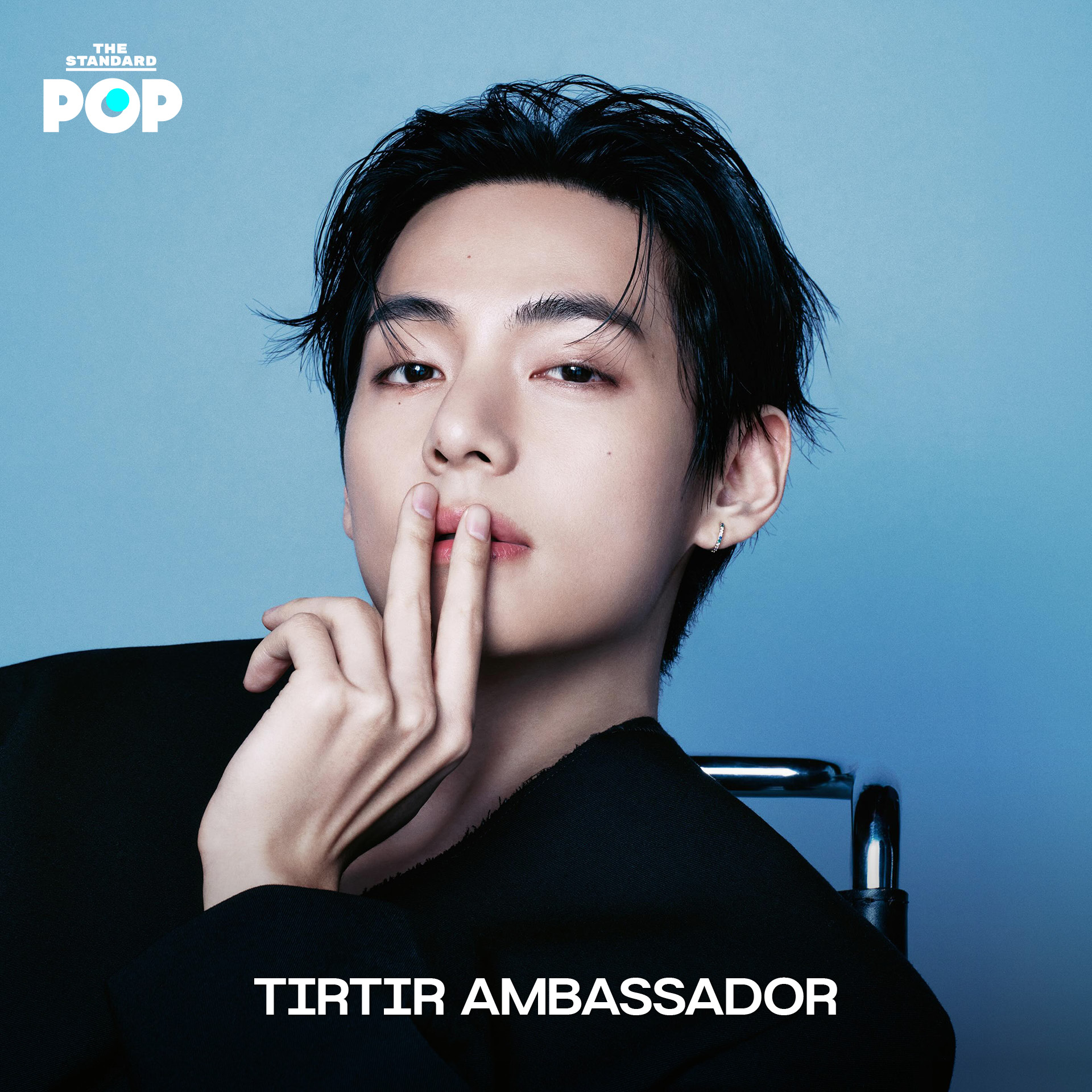 ภาพ V แห่ง BTS ในชุดแฟชั่นที่สะท้อนความเป็นไอคอน 4