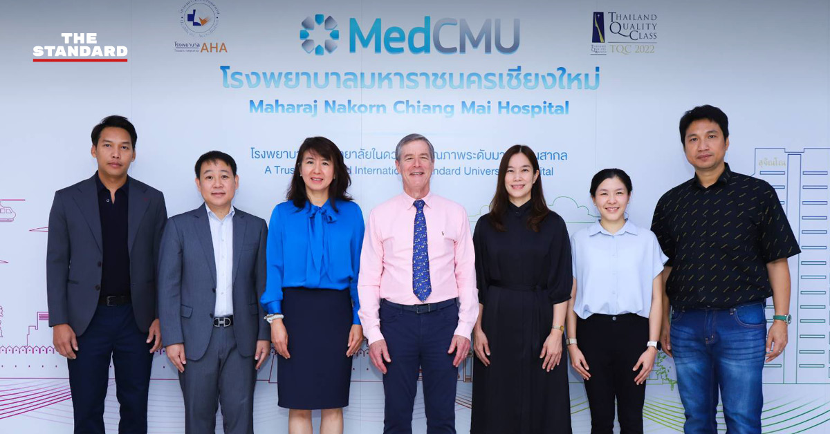 ภาพการแถลงข่าวความคืบหน้าโครงการป้องกันภาวะตาบอดในเด็กแรกเกิด โดยศูนย์ AIRRE และคณะแพทยศาสตร์ มหาวิทยาลัยเชียงใหม่
