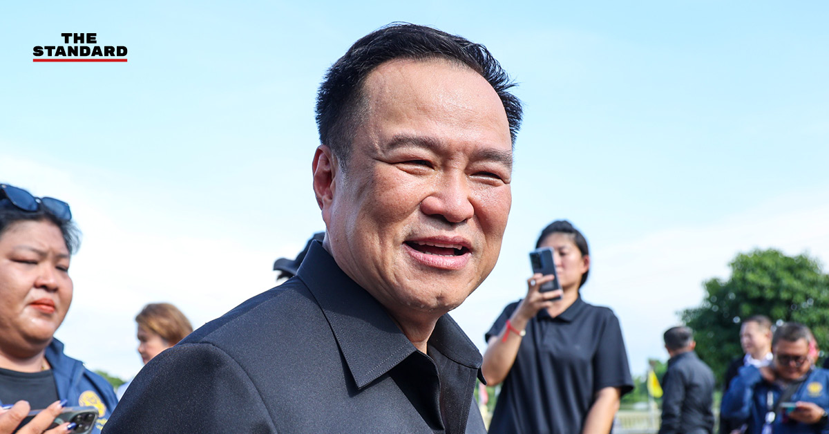 ภาพ นายอนุทิน ชาญวีรกูล นายกรัฐมนตรีและรัฐมนตรีว่าการกระทรวงมหาดไทย