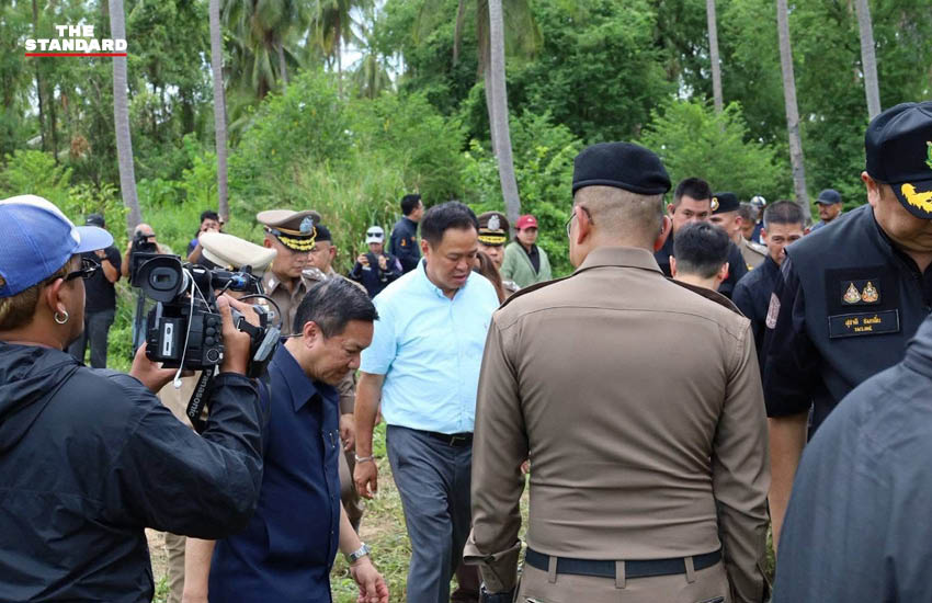 อนุทิน ชาญวีรกูล ลงพื้นที่ติดตามคดีฆาตกรรม 5 ศพ ที่จังหวัดชลบุรี 4