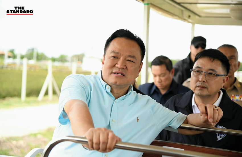 อนุทิน ชาญวีรกูล ลงพื้นที่สุพรรณบุรี เยี่ยมชมแปลงสาธิตการปลูกข้าวต้นทุนต่ำ 1