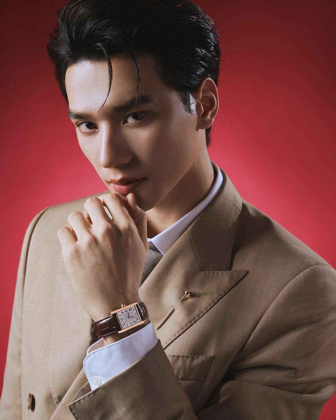 ภาพคนดังสวมใส่เครื่องประดับ Cartier บนพรมแดงงาน Weibo Gala 2026 3