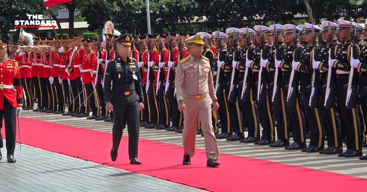 รัฐมนตรีว่าการกระทรวงกลาโหมตรวจเยี่ยมกองทัพไทย