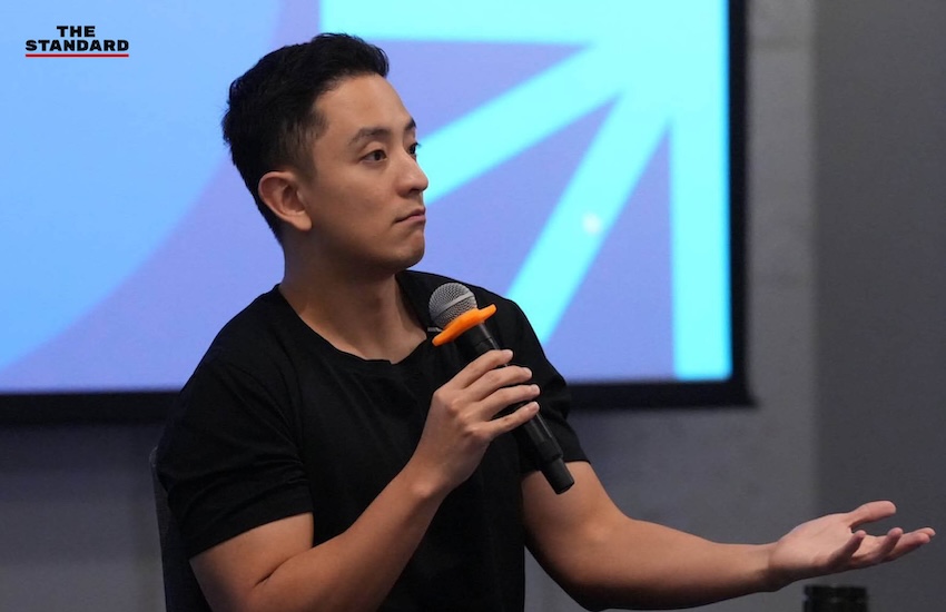 ภาพผู้บริหาร Bitkub, Flash, Fastwork ร่วมบรรยายให้คนรุ่นใหม่ในโครงการ DIP 16 ของพรรคประชาธิปัตย์ 4