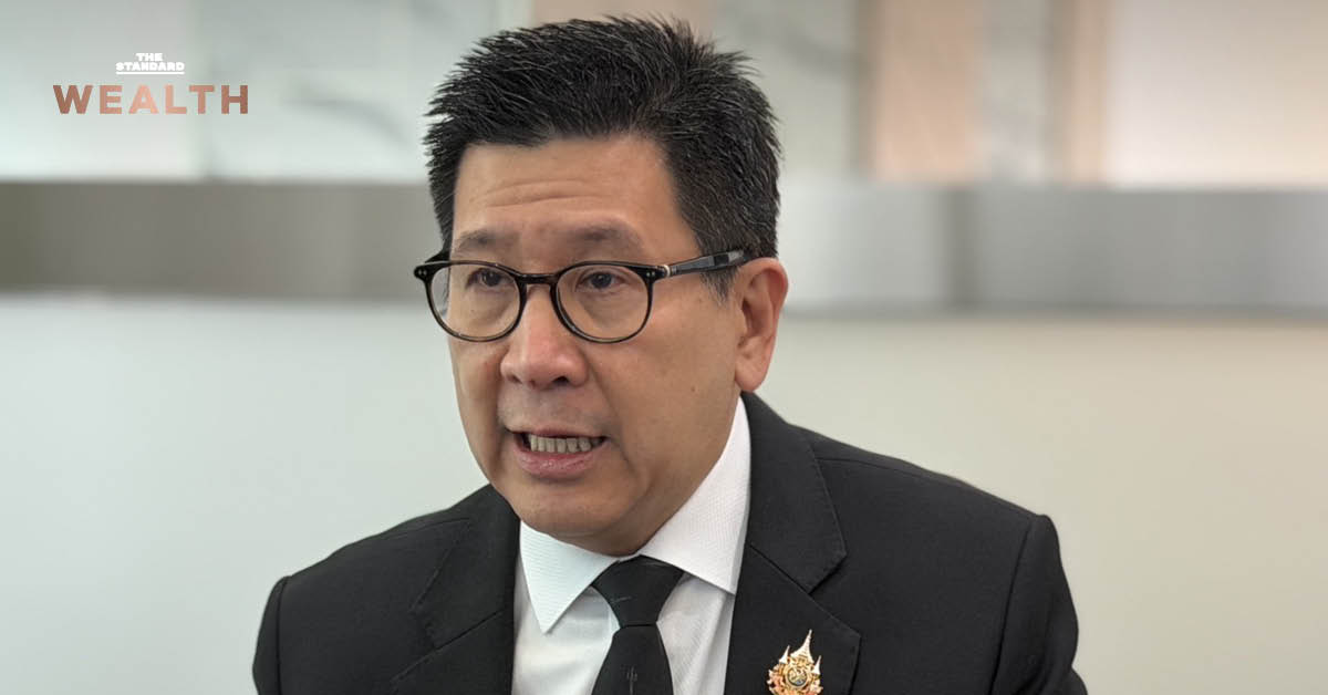 ภาพ ดร.เอกนิติ นิติทัณฑ์ประภาศ แถลงข่าวเกี่ยวกับโครงการไทยเที่ยวไทยพลัสและไทยช่วยไทยพลัส