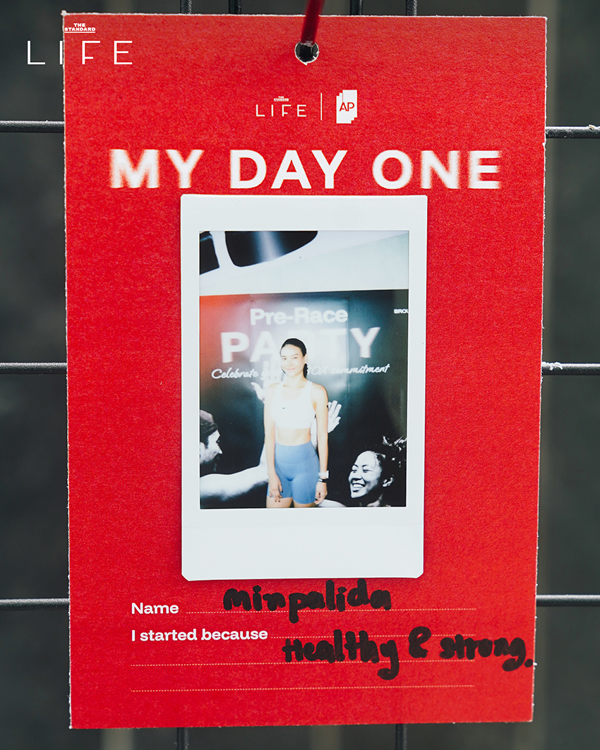 นักกีฬาและผู้เข้าร่วมงานฉลอง Day One และบันทึกก้าวแรกบนเส้นทาง HYROX ในงาน Pre-Race Party 17