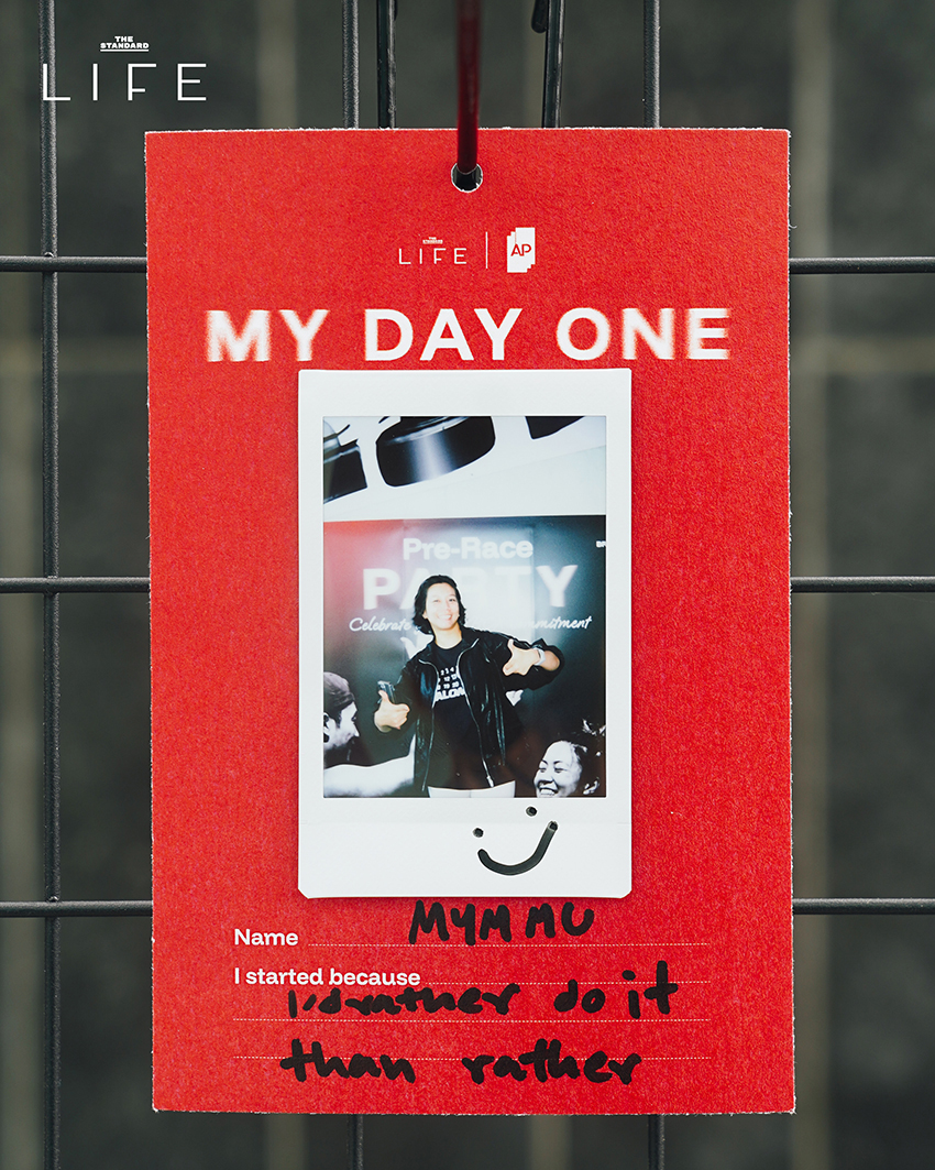 นักกีฬาและผู้เข้าร่วมงานฉลอง Day One และบันทึกก้าวแรกบนเส้นทาง HYROX ในงาน Pre-Race Party 3