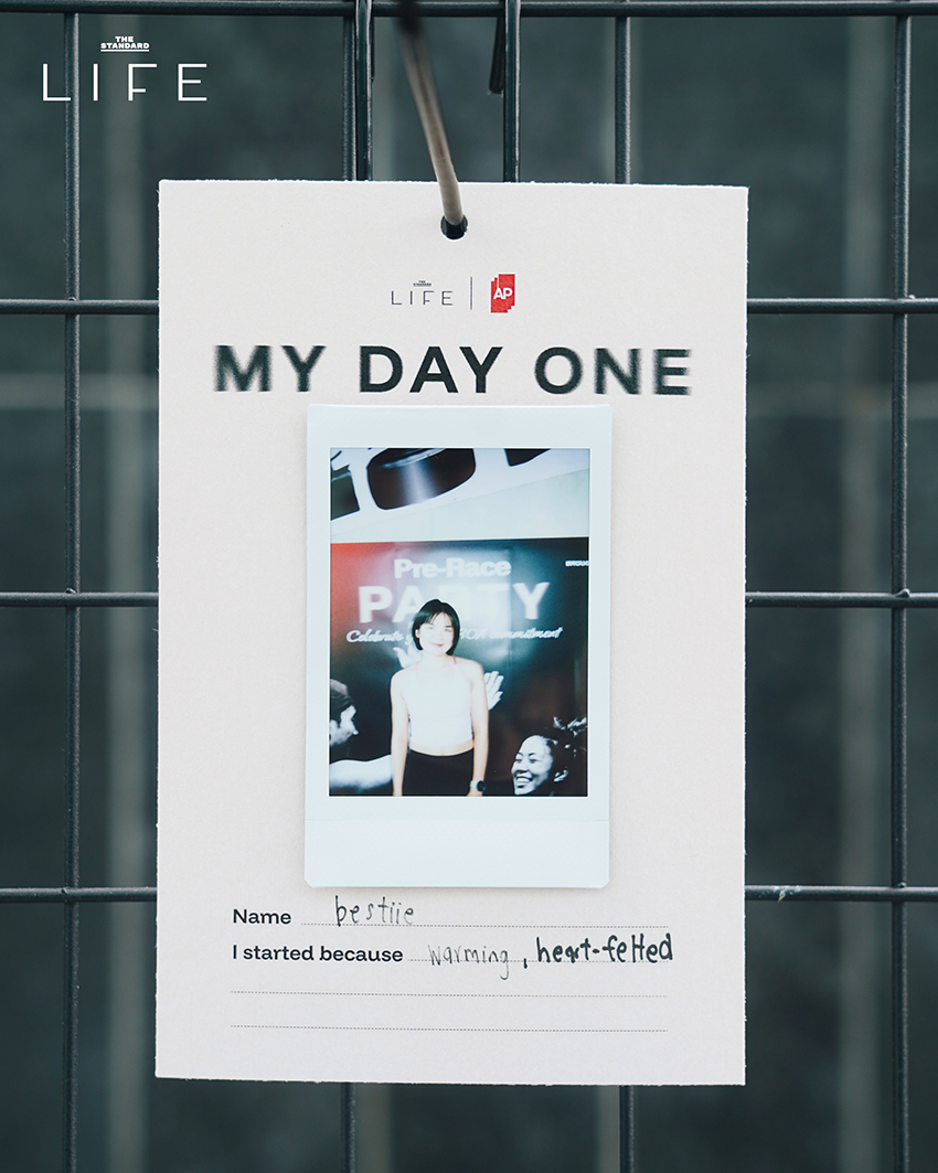 นักกีฬาและผู้เข้าร่วมงานฉลอง Day One และบันทึกก้าวแรกบนเส้นทาง HYROX ในงาน Pre-Race Party 4