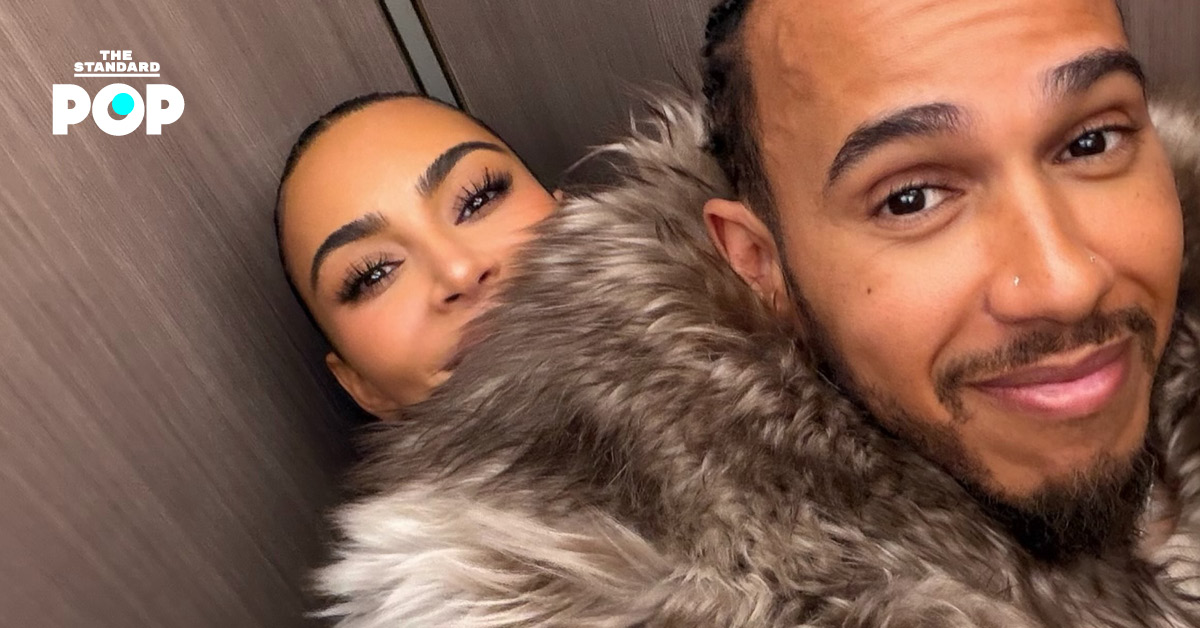 ภาพ Kim Kardashian และ Lewis Hamilton ถ่ายเซลฟี่คู่กันอย่างใกล้ชิด