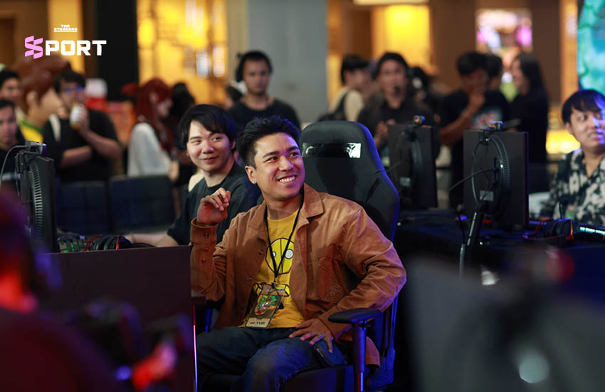 ภาพประกอบเกม League of Legends แสดงถึงตัวละครและบรรยากาศการแข่งขันอีสปอร์ต 3