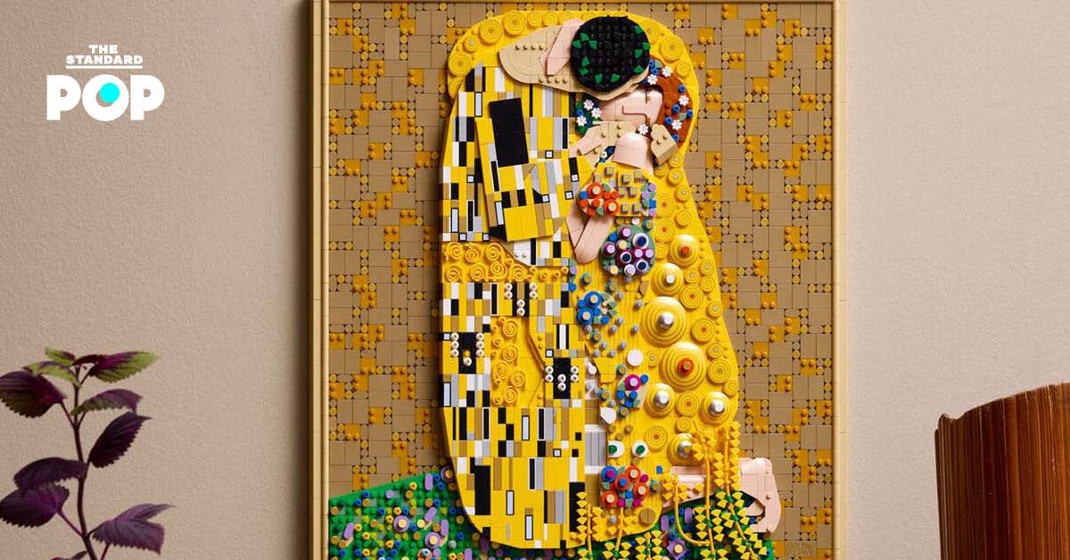 ภาพเลโก้เซ็ต Gustav Klimt - The Kiss ที่ประกอบด้วยตัวต่อ 4,000 ชิ้น