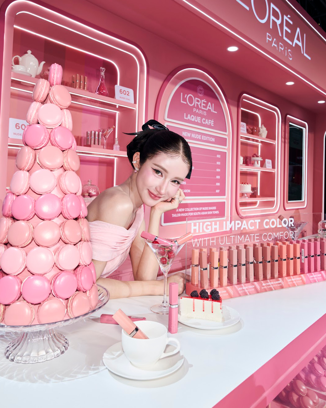 ภาพบรรยากาศงานเปิดตัวลิปสติก L'Oréal Paris Infallible Laque Resistance Nude Edition พร้อมณิชาและเจมีไนน์ 4