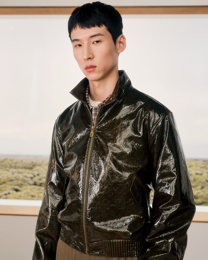 นายแบบสวมใส่เสื้อผ้าจากแคปซูลคอลเล็กชัน Louis Vuitton Men’s Fall 2027 10