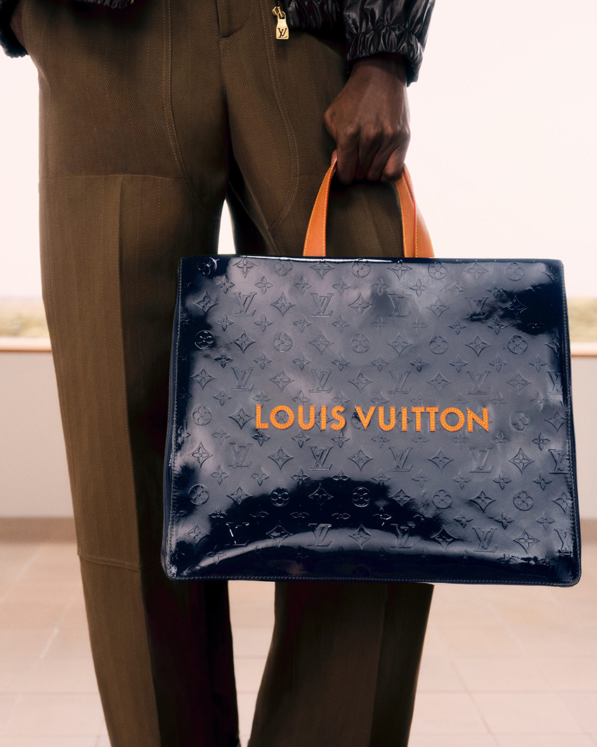 นายแบบสวมใส่เสื้อผ้าจากแคปซูลคอลเล็กชัน Louis Vuitton Men’s Fall 2027 3