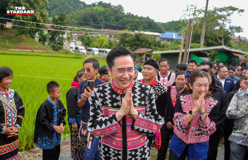 ศ.ดร.ยศชนัน วงศ์สวัสดิ์ และ ปิยะรัฐชย์ ติยะไพรัช ลงพื้นที่ติดตามโครงการเลิกเผา เป๋าตุง 5
