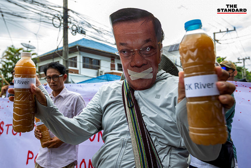 กลุ่มนักกิจกรรมรวมตัวหน้าสถานกงสุลเมียนมา เชียงใหม่ ยื่นแถลงการณ์ปกป้องลุ่มน้ำข้ามพรมแดน 3
