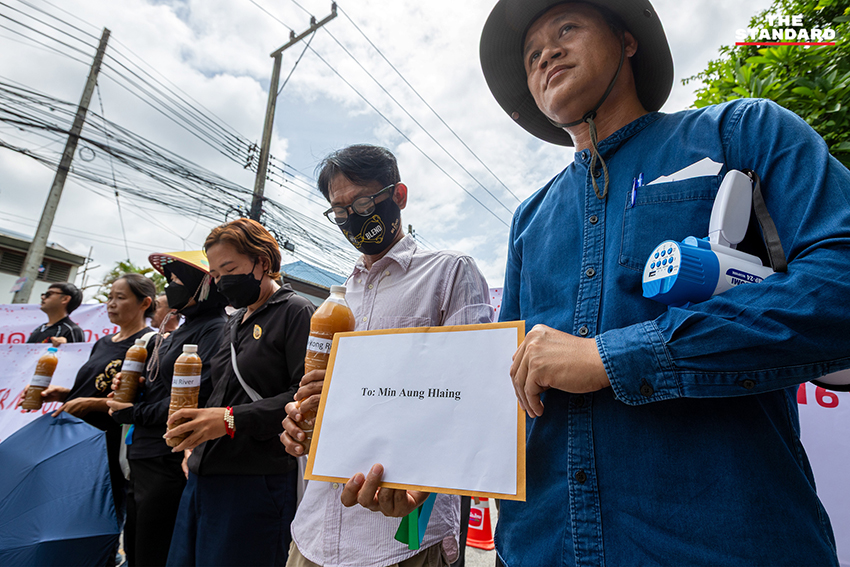 กลุ่มนักกิจกรรมรวมตัวหน้าสถานกงสุลเมียนมา เชียงใหม่ ยื่นแถลงการณ์ปกป้องลุ่มน้ำข้ามพรมแดน 8
