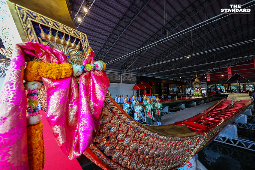 ภาพพิธีบวงสรวงเรือพระราชพิธี โดยกองทัพเรือ เพื่อเตรียมจัดขบวนพยุหยาตราทางชลมารค 12