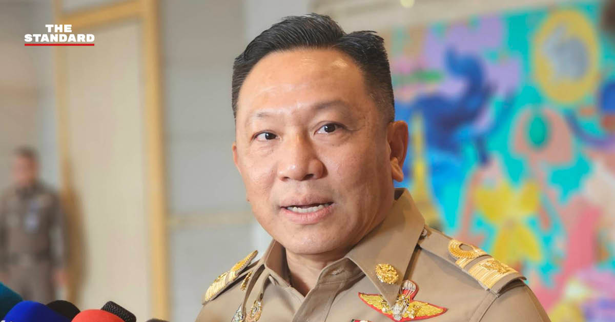 นิรัตน์ พงษ์สิทธิถาวร รองปลัดกระทรวงมหาดไทย ให้สัมภาษณ์สื่อ