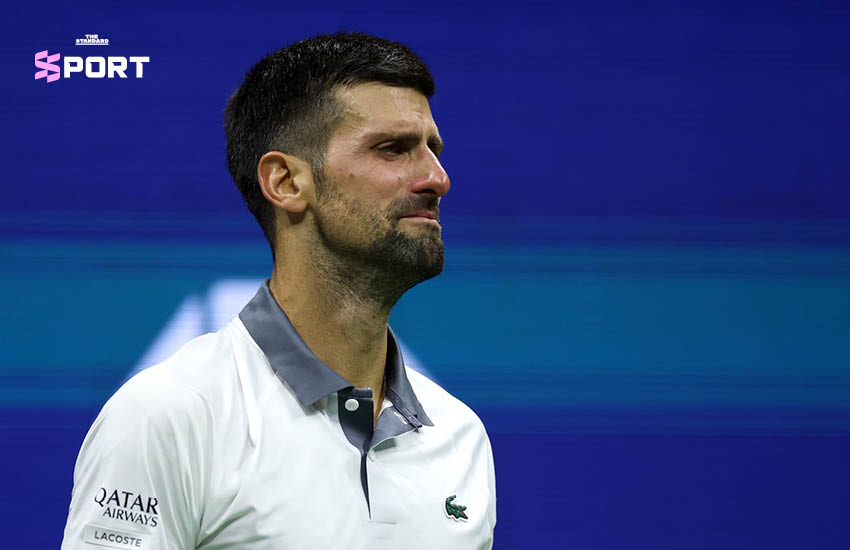 ภาพ โนวัค ยอโควิช ระหว่างการแข่งขัน US Open 2026 ที่เขาต้องต่อสู้กับอาการป่วยจนตกรอบแรก 2