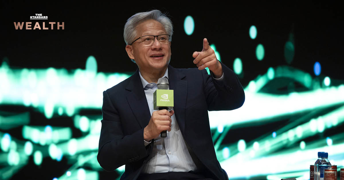Jensen Huang ซีอีโอ Nvidia กำลังนำเสนอข้อมูล
