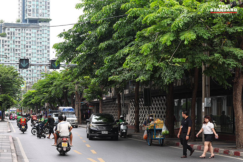 หนังสือคำสั่งปิดกิจการร้านทีเด็ด 99 ชั่วคราว จากสำนักงานเขตพญาไท 4