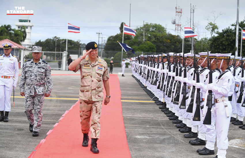 นายกรัฐมนตรี อนุทิน ชาญวีรกูล ตรวจเยี่ยมเรือหลวงจักรีนฤเบศรและชมการฝึกกองทัพเรือ 10