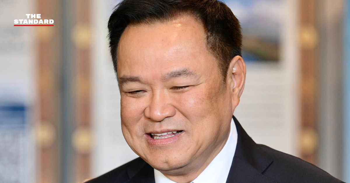ภาพนายกรัฐมนตรีแถลงข่าวประเด็นการเมือง