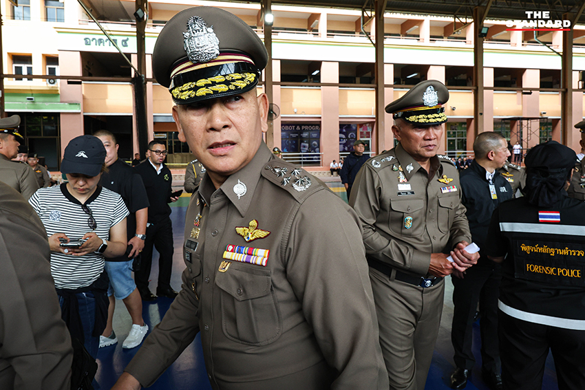 นายกรัฐมนตรี (อนุทิน ชาญวีรกูล) ให้สัมภาษณ์สื่อมวลชนหลังลงพื้นที่ 6