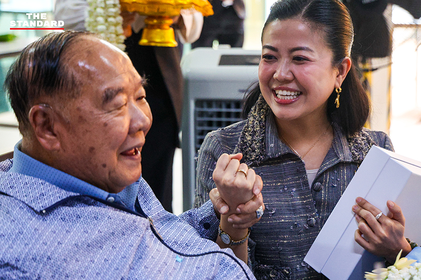 พล.อ.ประวิตร วงษ์สุวรรณ ในงานวันคล้ายวันเกิดครบรอบ 81 ปี ที่มูลนิธิอนุรักษ์ป่ารอยต่อ 5 จังหวัด 12