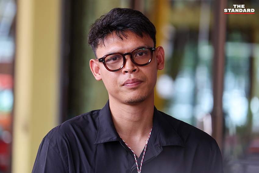 ภาพพิธีเคลื่อนโลงศพ เร แม๊คโดแนลด์ ขึ้นสู่เมรุ ท่ามกลางความอาลัย 3