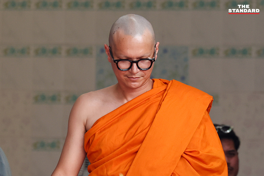 ภาพพิธีเคลื่อนโลงศพ เร แม๊คโดแนลด์ ขึ้นสู่เมรุ ท่ามกลางความอาลัย 6