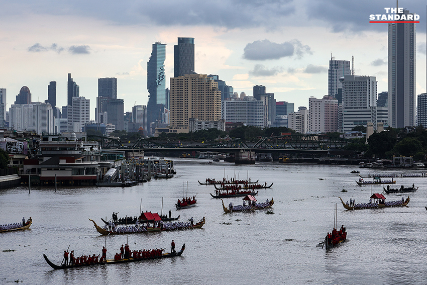 ภาพขบวนเรือพระราชพิธีซ้อมย่อยในแม่น้ำเจ้าพระยา 10