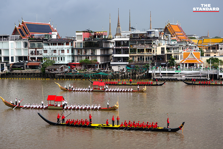 ภาพขบวนเรือพระราชพิธีซ้อมย่อยในแม่น้ำเจ้าพระยา 9