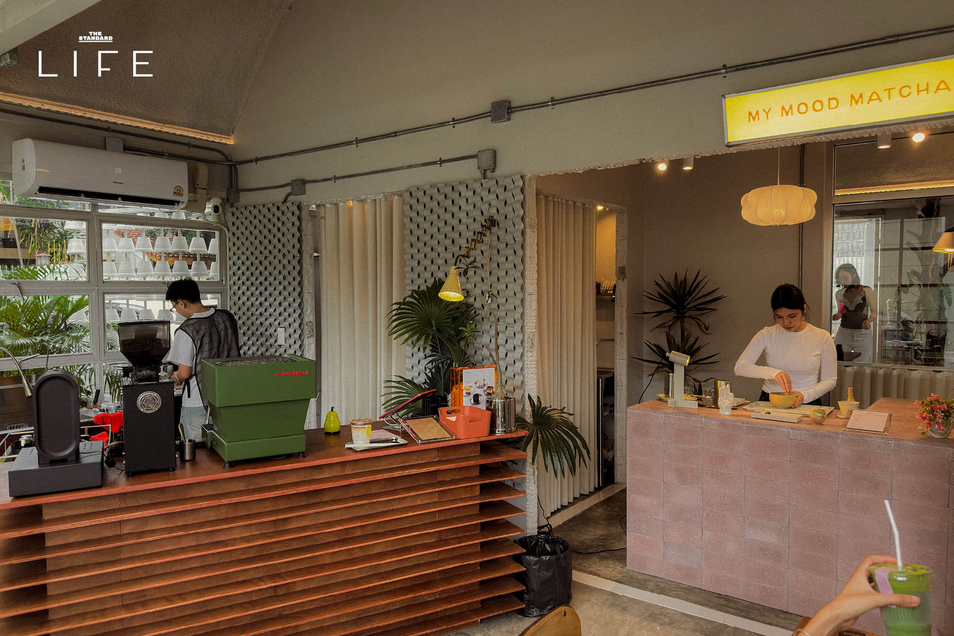 ภาพ SALAA Craftsman Yard เวิ้งใหม่ในซอยปรีดีพนมยงค์ 15 ที่รวมร้านกาแฟ บาร์มัทฉะ ร้านซาวโดวจ์ และสตูดิโอออกแบบ 5