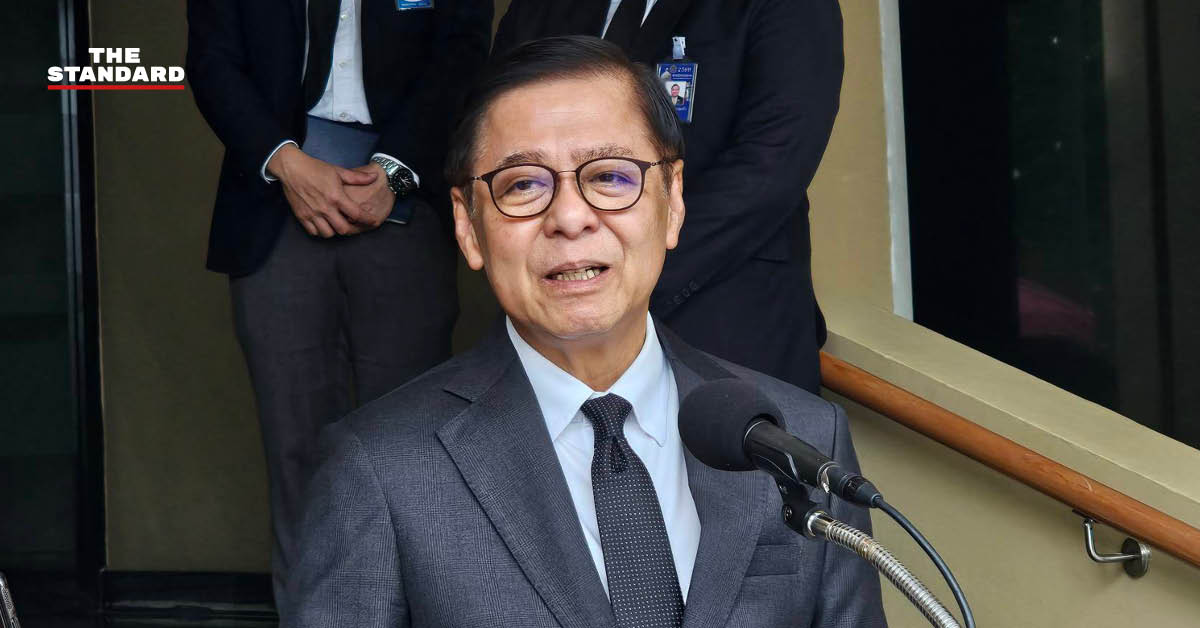 สีหศักดิ์ พวงเกตุแก้ว รองนายกรัฐมนตรีและรัฐมนตรีว่าการกระทรวงการต่างประเทศ ให้สัมภาษณ์
