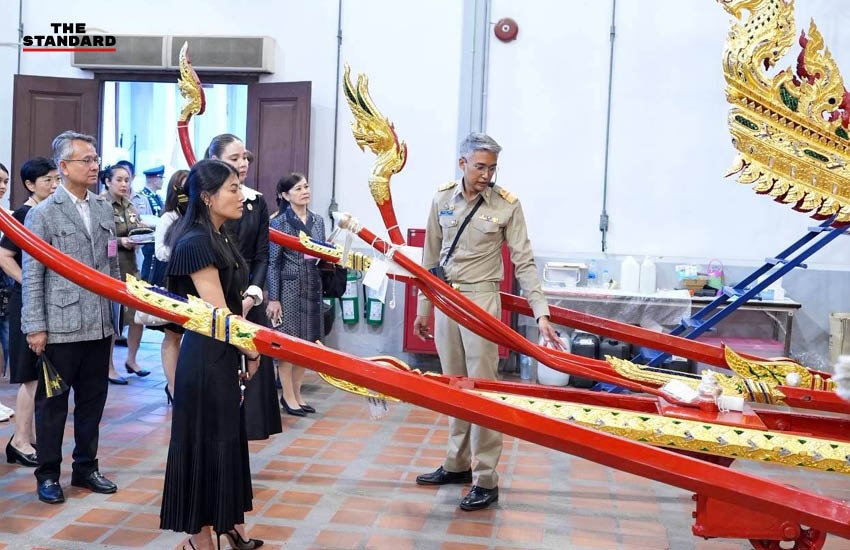 สมเด็จพระเจ้าลูกเธอ เจ้าฟ้าสิริวัณณวรี นารีรัตนราชกัญญา เสด็จพิพิธภัณฑสถานแห่งชาติ พระนคร 13