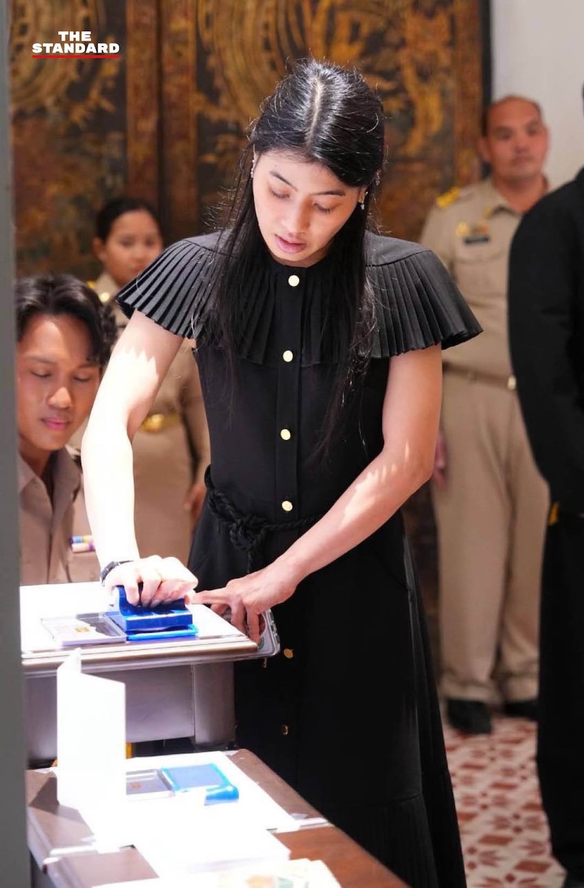 สมเด็จพระเจ้าลูกเธอ เจ้าฟ้าสิริวัณณวรี นารีรัตนราชกัญญา เสด็จพิพิธภัณฑสถานแห่งชาติ พระนคร 2