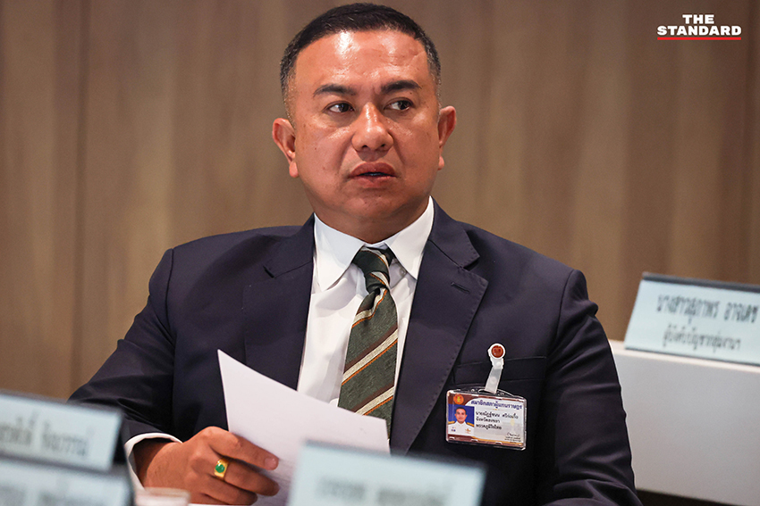 ภาพการประชุมคณะกรรมาธิการความมั่นคงแห่งรัฐกับตัวแทน 6 หน่วยงานความมั่นคง 6