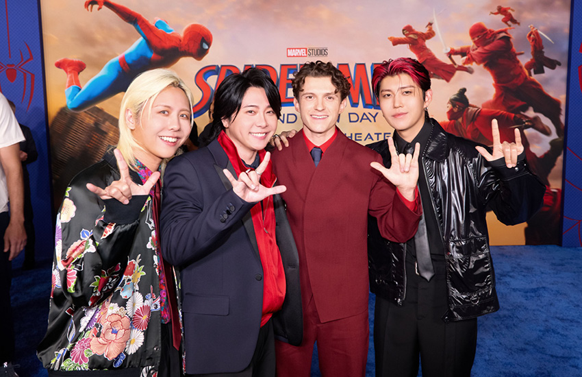 ภาพคอลลาจ Spider-Man: Brand New Day พร้อมชื่อคอลัมน์ POP PULSE และชื่อผู้เขียน 2